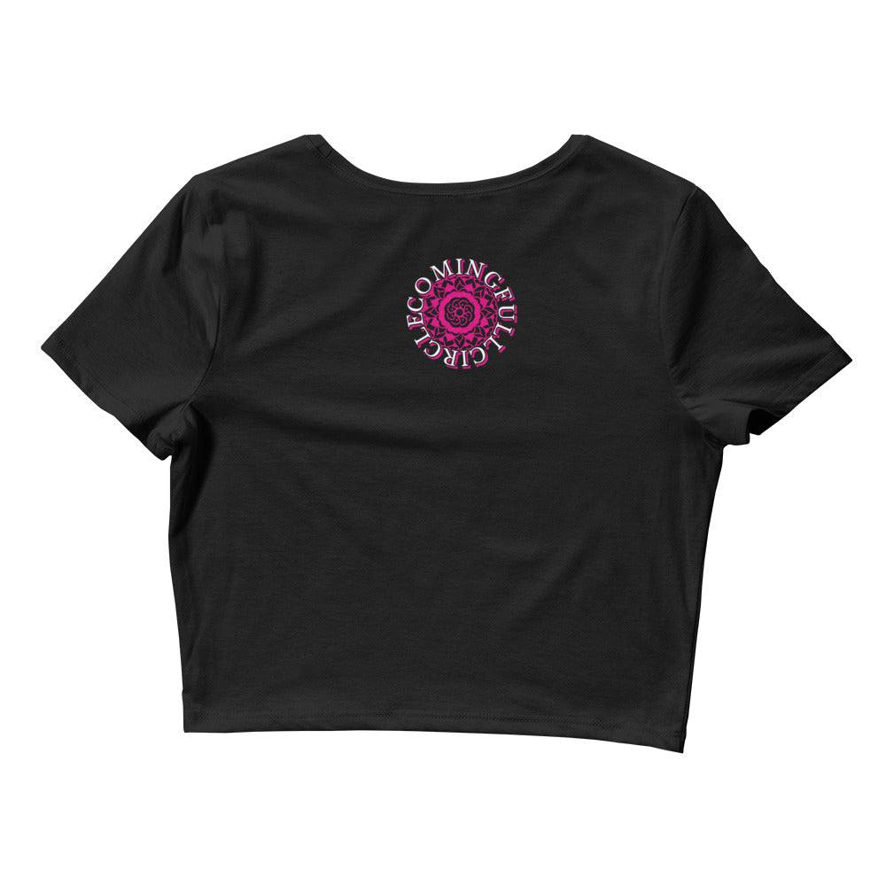 ABUNDANCE QUEEN LLC Women’s Crop Tee
